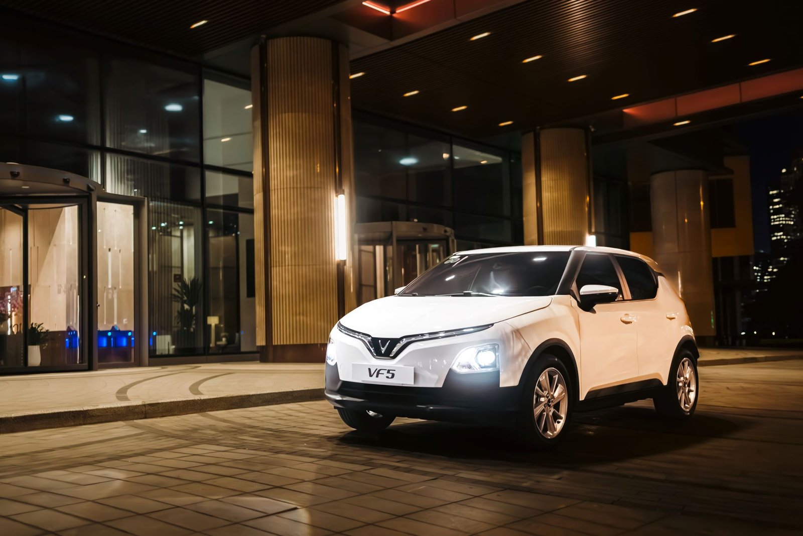 VINFAST VF 5: THE STYLISH, SMART, AND ACCESSIBLE URBAN EV FOR FIRST-TIME FILIPINO BUYERS