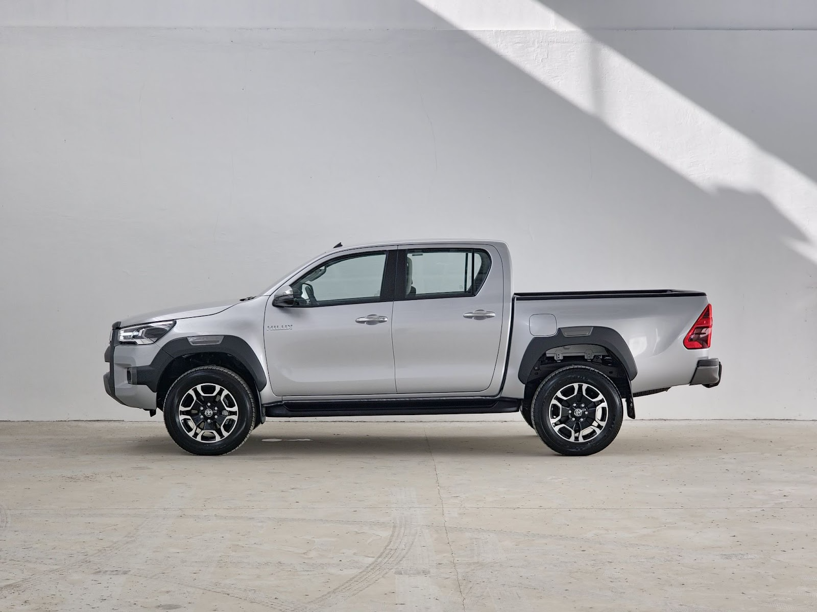 Toyota offers promos on its road trip-ready vehicles this September