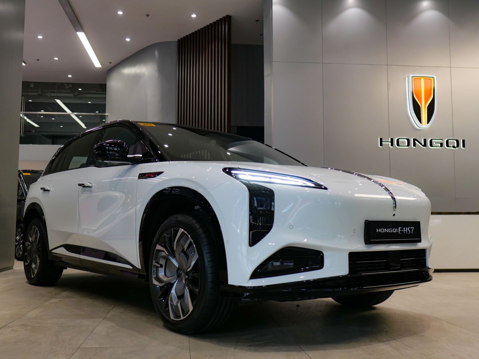 Hongqi E-HS7 and E-H7 Receive 5-Star Euro NCAP Safety Rating 